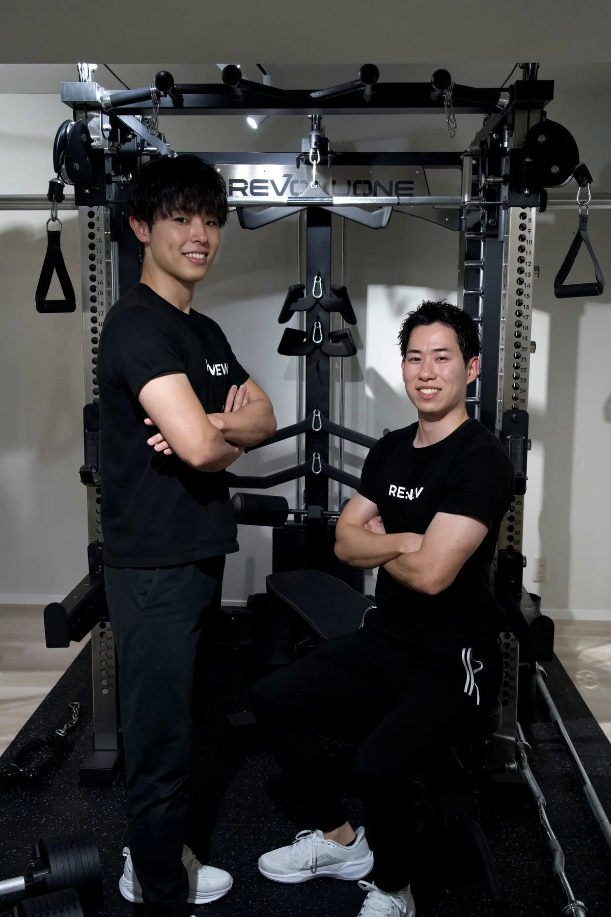 RE:NEWの2人のトレーナー（京都・烏丸御池の完全個室パーソナルジム）